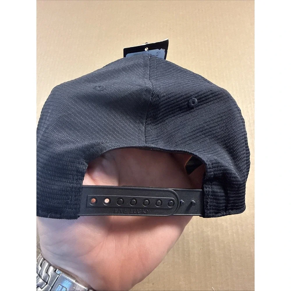 Black Clover Hat Men Black Golf Live Lucky SnapBack. NWT. ( Smooshed Front)